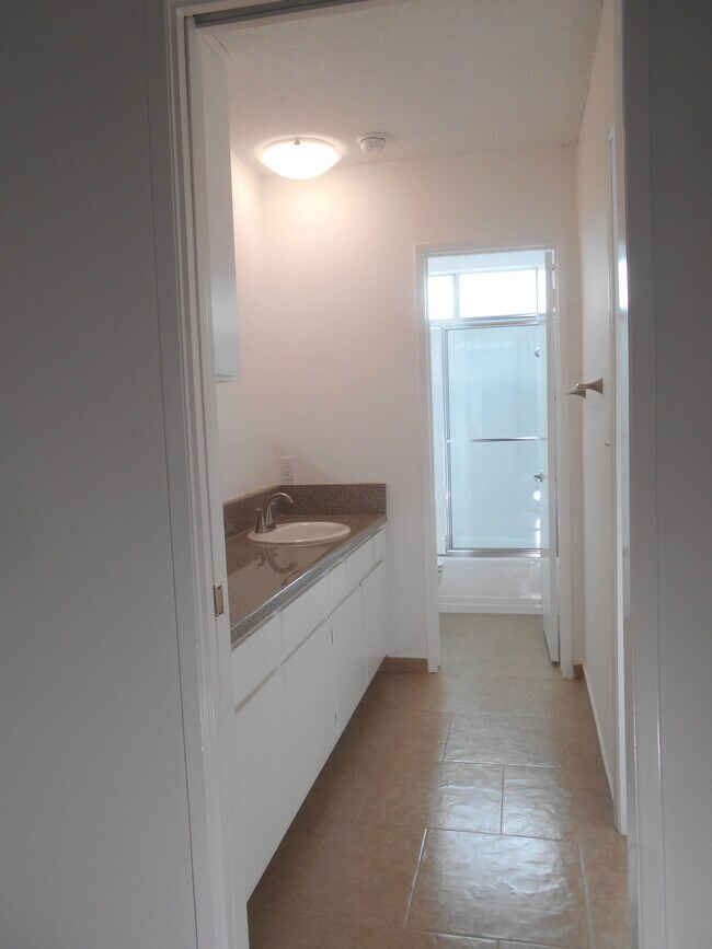 Photo - 2322 5th St