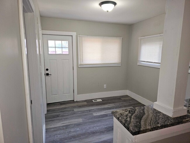 Photo - 1808 Holman St
