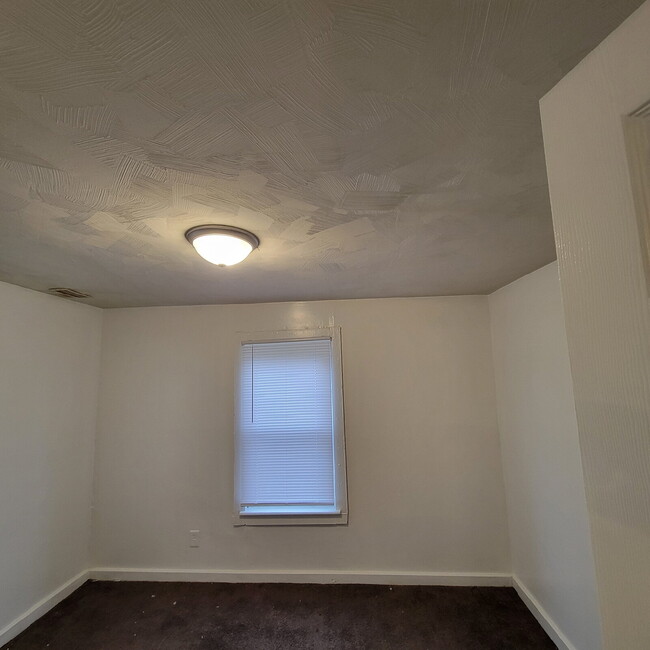 Photo - Mars Hill 2BR/1BA Home w/Garage! Hurry!