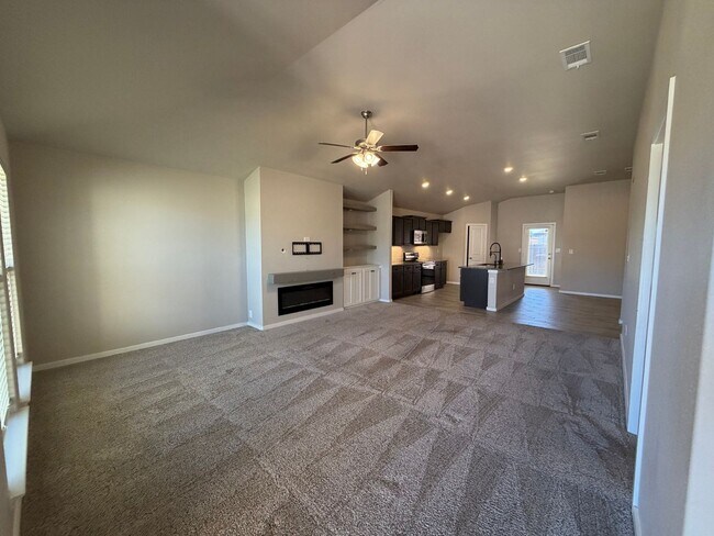Photo - 3/2 in Upland Crossing Available Now!!!