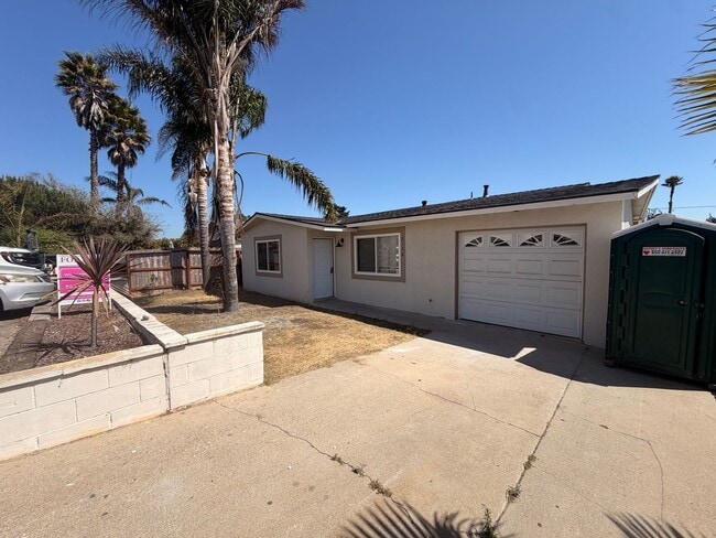 Building Photo - 2150 Paso Robles St