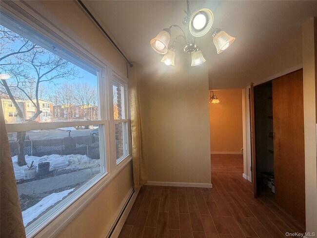 Photo - 72 Greenway Terrace