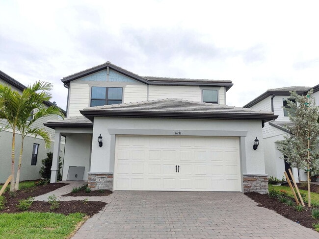 Photo - 6211 Baywood Ct