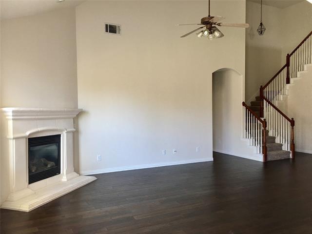 Photo - 8904 Brook Hollow Dr