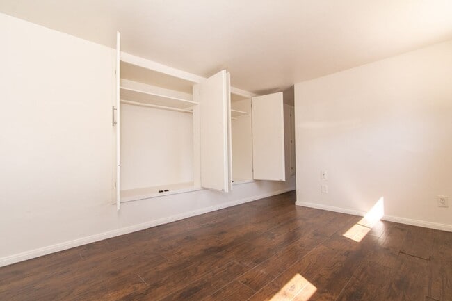 Photo - Charming Cottage Style Studio With Fenced in Yard in the Pocket of North Park + South Park Unit 3133
