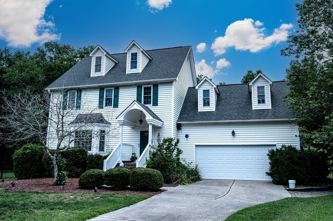 Photo - 1004 Somerset Ct