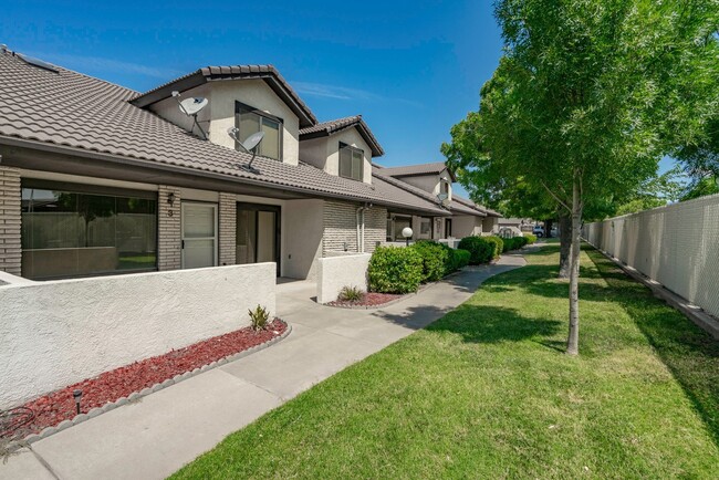 Photo - 2 Bedroom & 2 Bath Available in St. George!