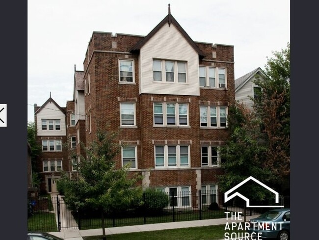 Photo - 2948 N Albany Ave Unit 1