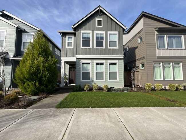 Building Photo - Modern 3 Bedroom Home in Reed’s Crossing Near Park Featuring Open Floor Plan, Gourmet Kitchen, an...