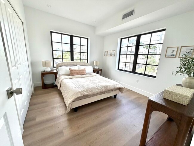 Photo - 1619 Jefferson Ave