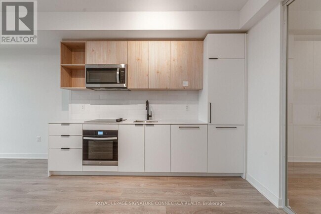 Photo - 1185 Dupont St Unit 616