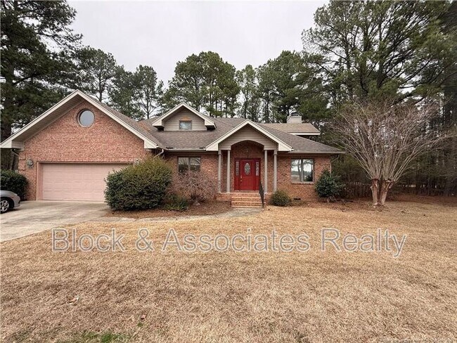 Building Photo - 1165 Greenbriar Dr