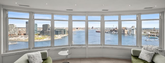 Building Photo - 100 Harborview Dr Unit 1901