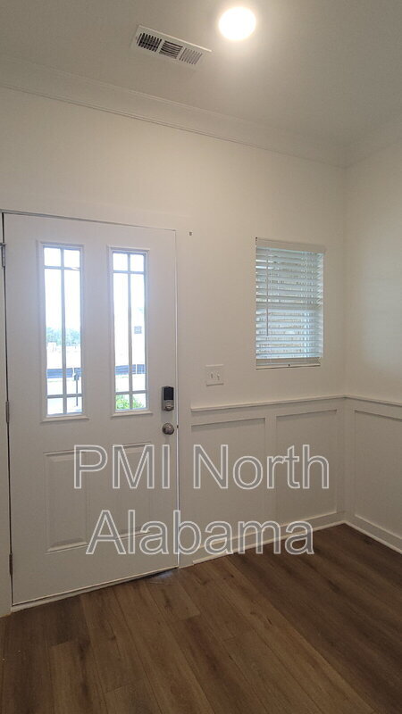 Photo - 7601 Discovery Pt Dr NW