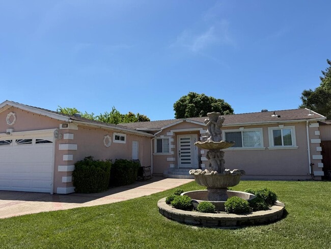 Photo - 35777 Orleans Dr