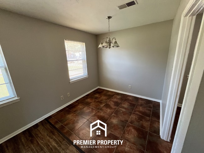 Photo - 3124 S Goodlett St