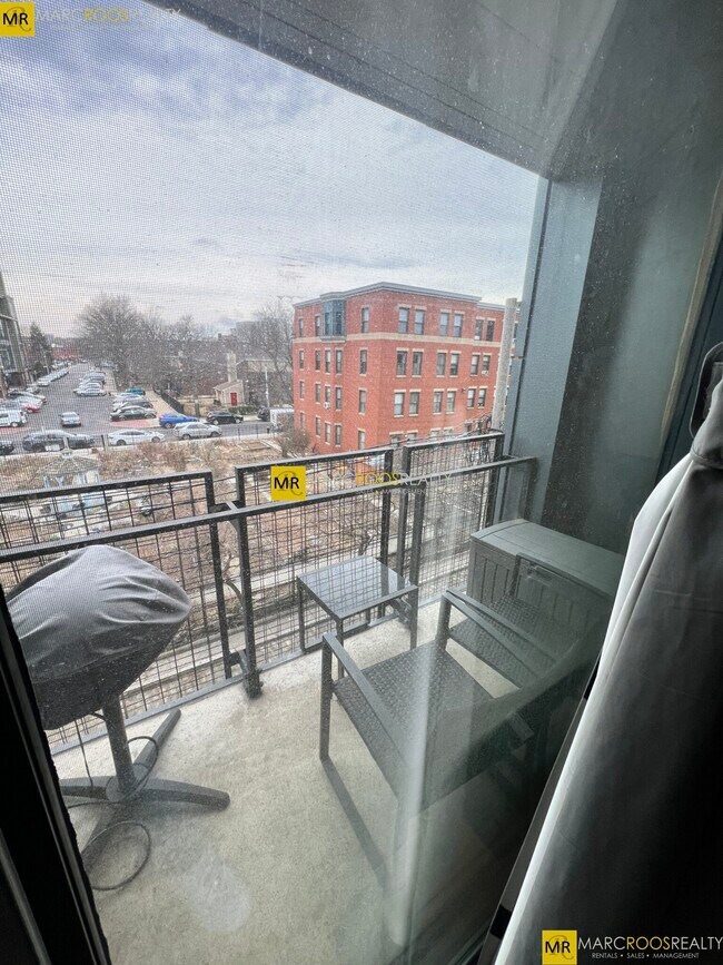 Photo - 691 Massachusetts Ave