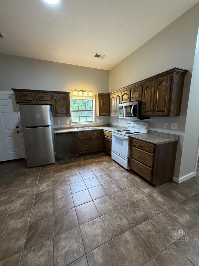 Photo - 262 Payne Rd