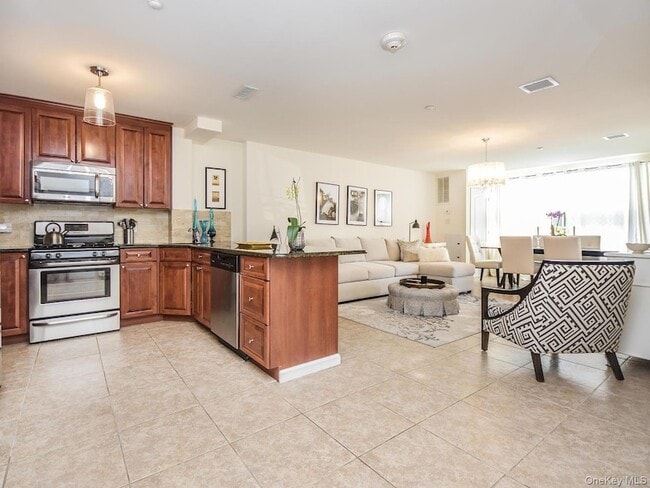 Photo - 400 Carney St Unit 403