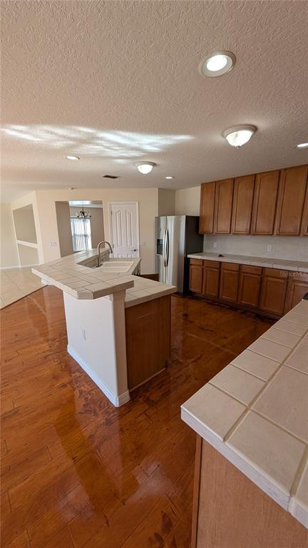 Photo - 2724 Lyndscape St