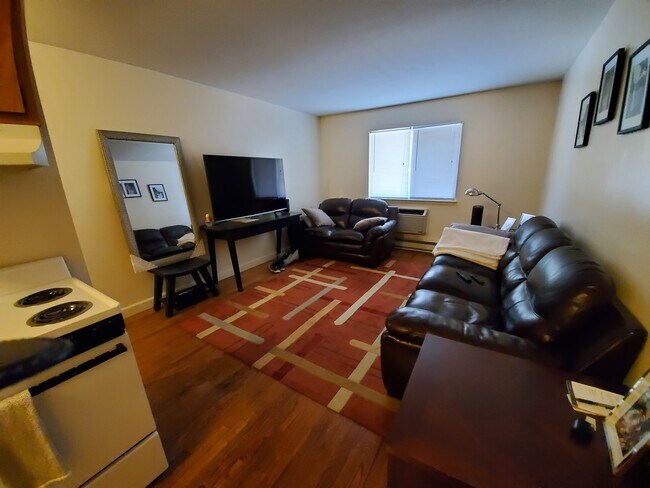 Photo - 29 Lindale St Unit 7