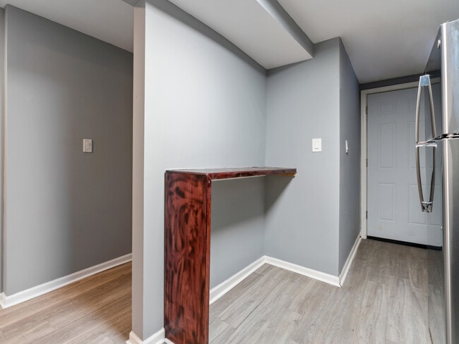 Photo - 5431 S Indiana Ave Unit G