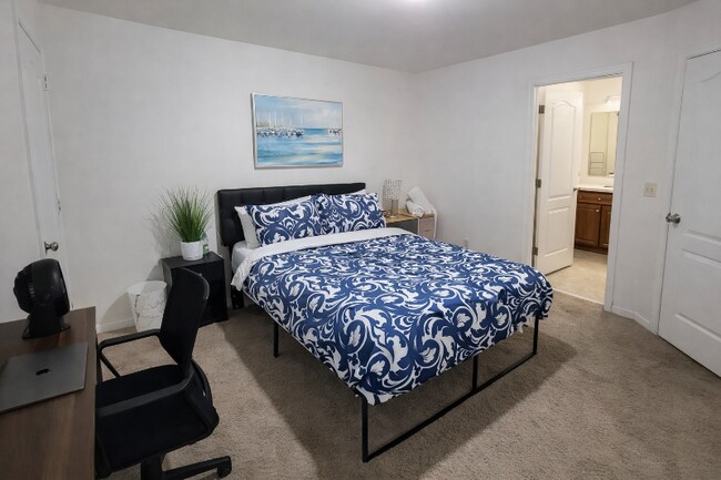 Photo - 1510 E Henry St