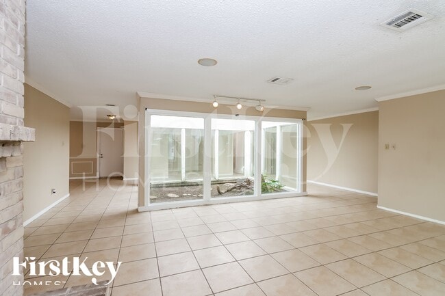 Photo - 7431 Navidad Rd