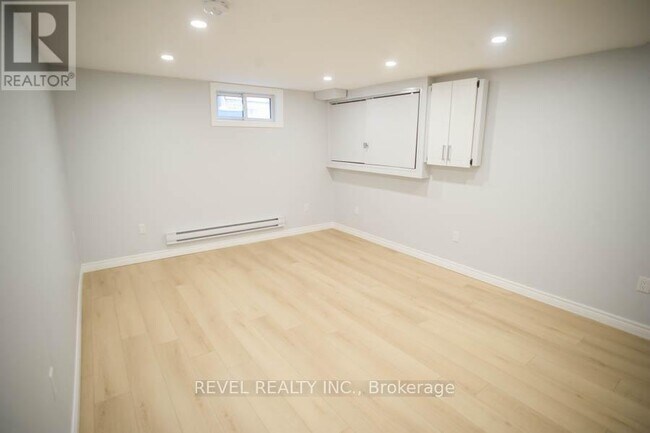 Photo - 415 Chatham St