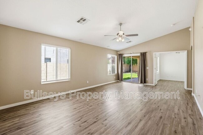 Photo - 21069 N Jocelyn Ln