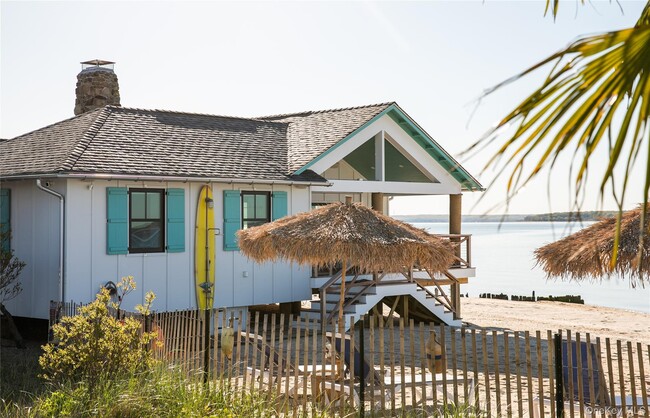 Photo - 610 Park Ave