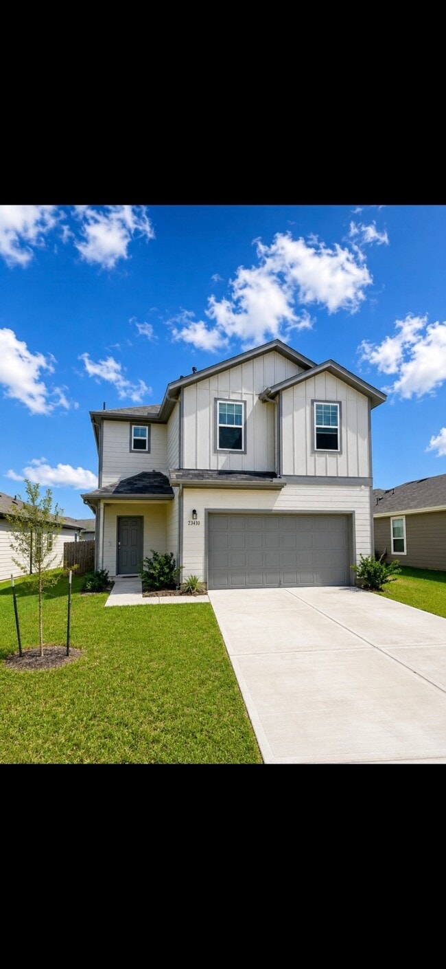 Building Photo - 23410 Honey Spade Rd