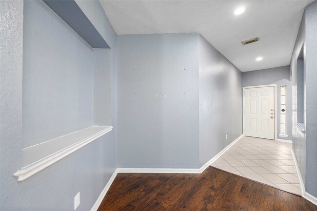 Photo - 15823 Stiller Park Dr