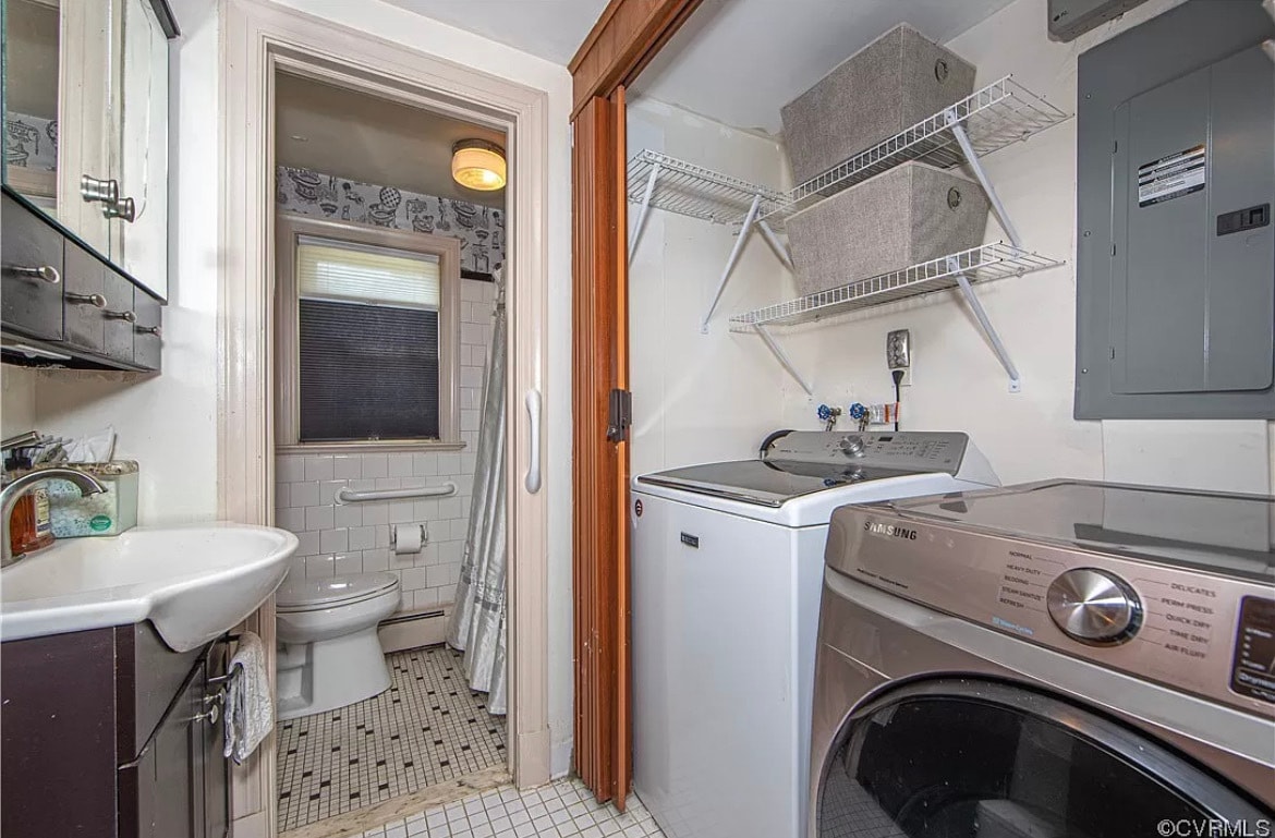 Photo - 8216 Tyndale Rd Unidad Bedroom