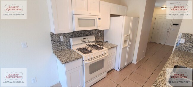 Photo - Valencia Rd & Headley Rd 3/2 - Coming Soon - All tile floors and updated kitchen