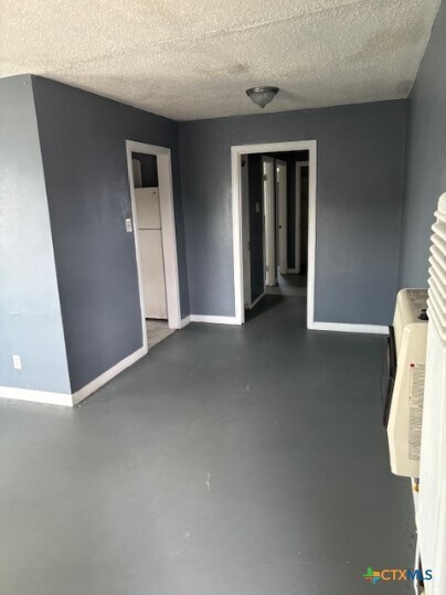 Building Photo - 808 Stetson Ave Unit 806