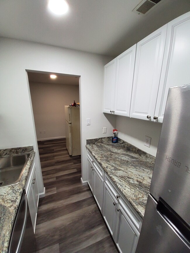 Photo - 23 Stratton Ct Unit 23