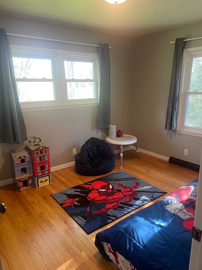 Building Photo - 12417 W Honey Ln