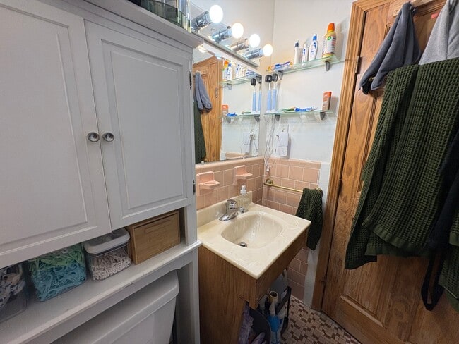 Photo - 1802 Massachusetts Ave Unit 21