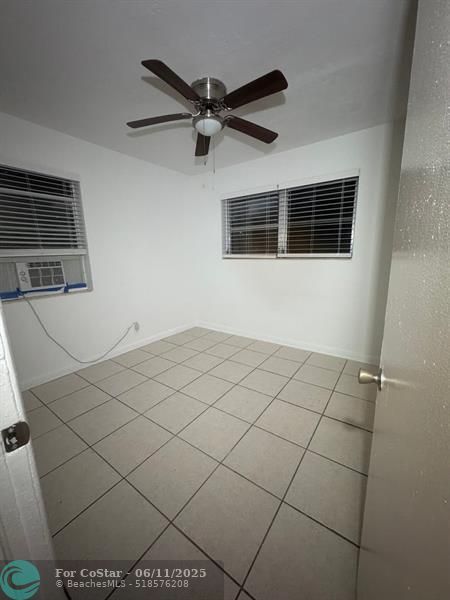 Photo - 107 SW 18th Ave Unit 8