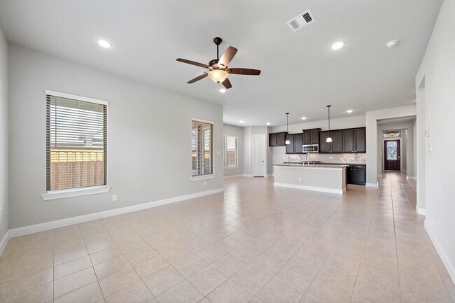 Photo - 4218 Davis Oak Dr