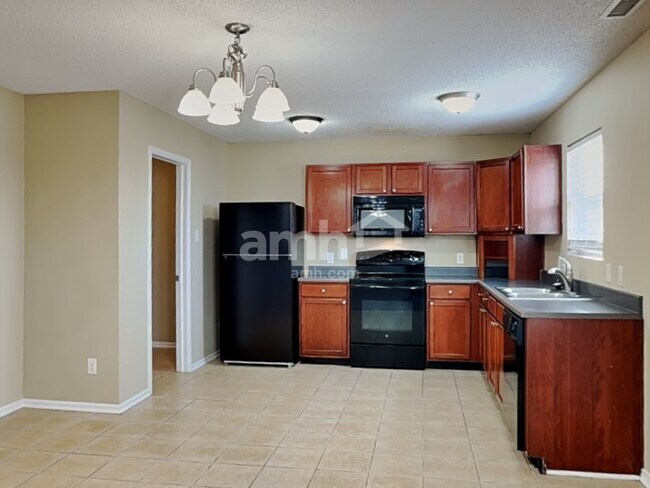 Photo - 8340 Abbey Dell Dr