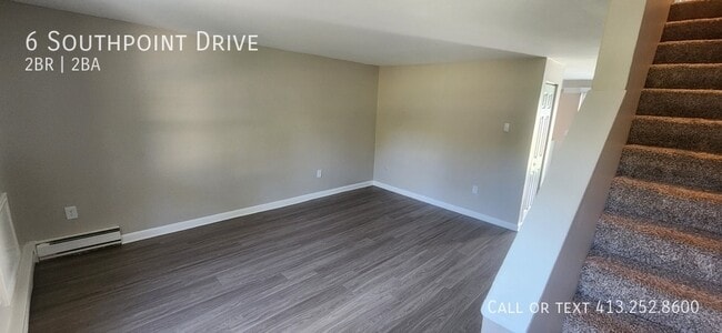 Photo - 6 Southpoint Dr