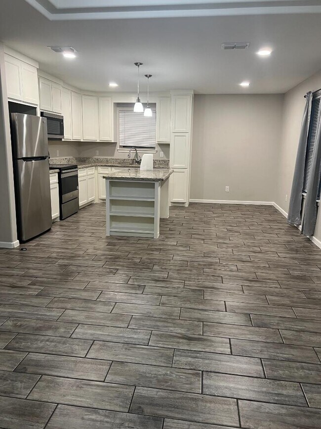 Photo - 1309 Alta Vista Dr