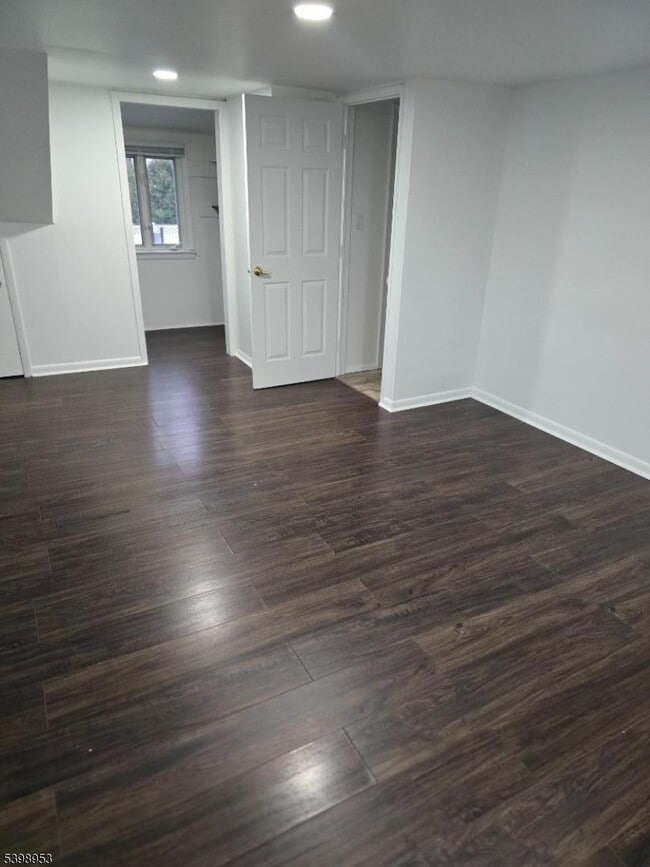 Photo - 18 Donna Dr Unit 2