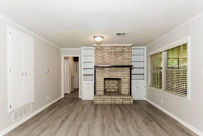Photo - 1291 Huie St