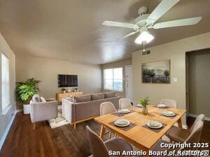 Photo - 2000 W Mistletoe Ave