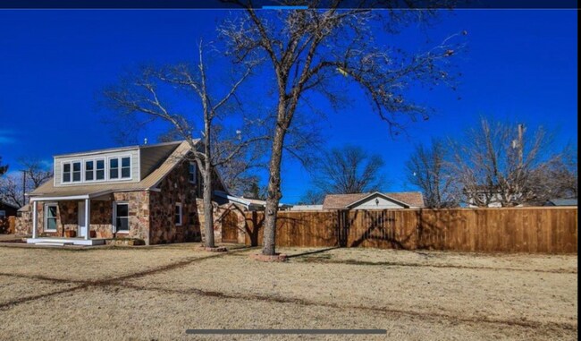 Photo - 5320 25th St