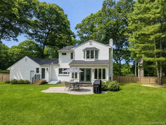 610 Eastwood Dr