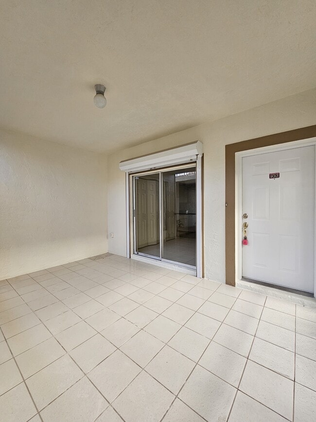 Photo - 6025 Chardonnay Ln